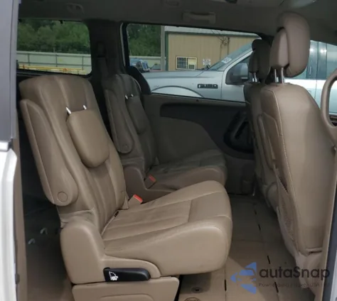 2015 Chrysler Town & Country Touring L from USA, damaged, VIN 2C4RC1CG9FR590937